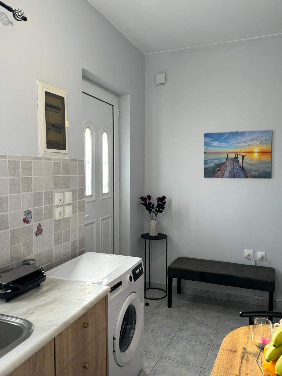 Apartment 9 Street *
