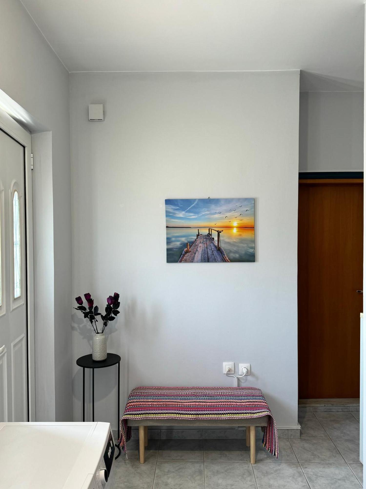 Apartment 9 Street *
